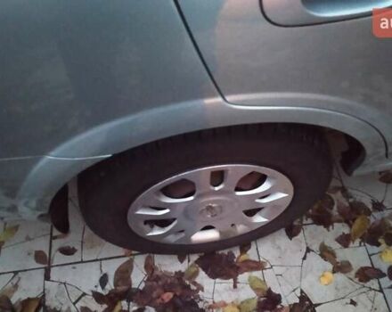 Сірий Ніссан Альмера, об'ємом двигуна 1.6 л та пробігом 240 тис. км за 4000 $, фото 4 на Automoto.ua