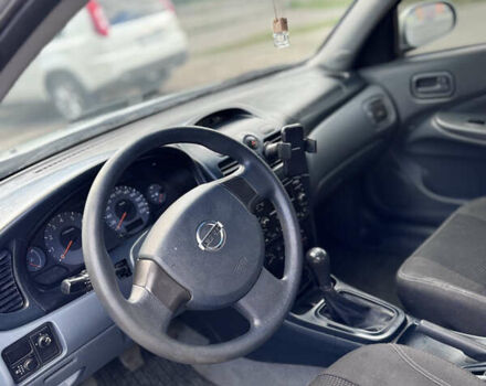 Сірий Ніссан Альмера, об'ємом двигуна 1.6 л та пробігом 218 тис. км за 5200 $, фото 18 на Automoto.ua