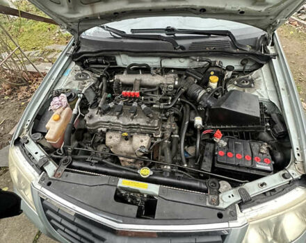 Сірий Ніссан Альмера, об'ємом двигуна 1.6 л та пробігом 300 тис. км за 4200 $, фото 3 на Automoto.ua