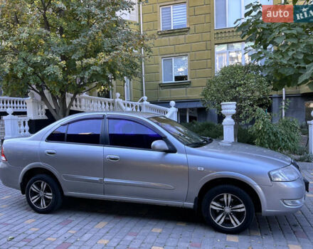 Серый Ниссан Альмера, объемом двигателя 1.6 л и пробегом 201 тыс. км за 4999 $, фото 5 на Automoto.ua