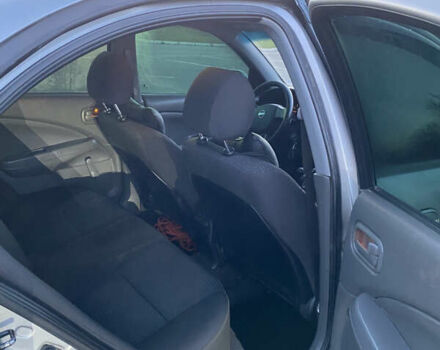 Серый Ниссан Альмера, объемом двигателя 1.6 л и пробегом 231 тыс. км за 3600 $, фото 6 на Automoto.ua