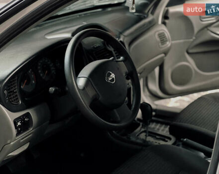 Серый Ниссан Альмера, объемом двигателя 1.6 л и пробегом 250 тыс. км за 4300 $, фото 10 на Automoto.ua