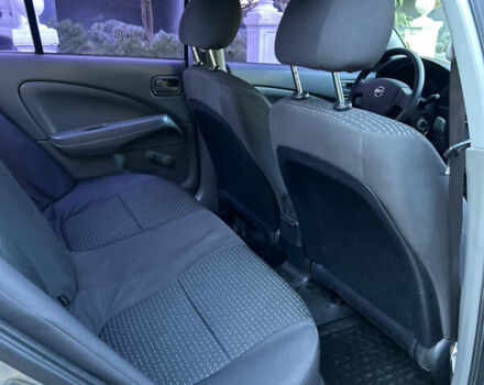 Серый Ниссан Альмера, объемом двигателя 1.6 л и пробегом 201 тыс. км за 4999 $, фото 37 на Automoto.ua