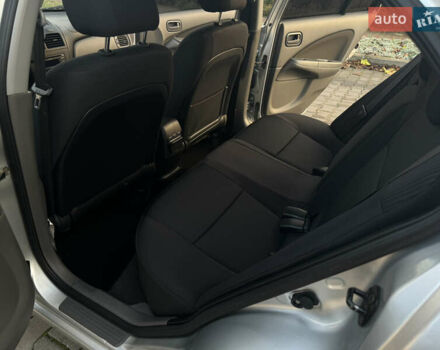 Сірий Ніссан Альмера, об'ємом двигуна 1.6 л та пробігом 39 тис. км за 7700 $, фото 70 на Automoto.ua