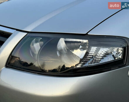 Сірий Ніссан Альмера, об'ємом двигуна 1.6 л та пробігом 39 тис. км за 7700 $, фото 4 на Automoto.ua