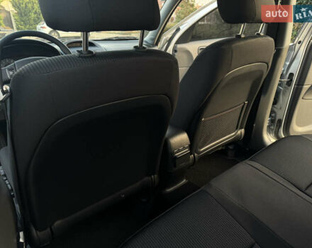 Сірий Ніссан Альмера, об'ємом двигуна 1.6 л та пробігом 39 тис. км за 7700 $, фото 74 на Automoto.ua