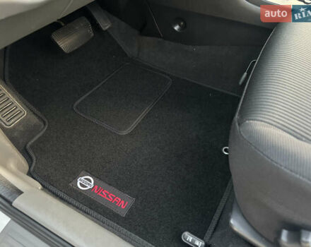 Сірий Ніссан Альмера, об'ємом двигуна 1.6 л та пробігом 39 тис. км за 7700 $, фото 48 на Automoto.ua