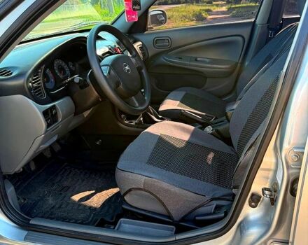 Серый Ниссан Альмера, объемом двигателя 1.6 л и пробегом 210 тыс. км за 5300 $, фото 9 на Automoto.ua