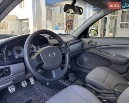 Серый Ниссан Альмера, объемом двигателя 1.6 л и пробегом 187 тыс. км за 4999 $, фото 5 на Automoto.ua