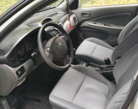 Сірий Ніссан Альмера, об'ємом двигуна 1.6 л та пробігом 174 тис. км за 5600 $, фото 5 на Automoto.ua