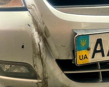 Серый Ниссан Альмера, объемом двигателя 1.6 л и пробегом 70 тыс. км за 6200 $, фото 3 на Automoto.ua