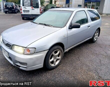 Сірий Ніссан Альмера, об'ємом двигуна 1.6 л та пробігом 250 тис. км за 1200 $, фото 1 на Automoto.ua