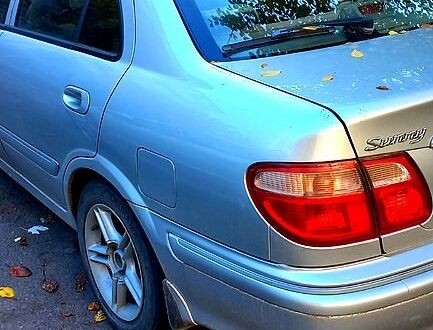 Серый Ниссан Альмера, объемом двигателя 1.8 л и пробегом 280 тыс. км за 3001 $, фото 1 на Automoto.ua