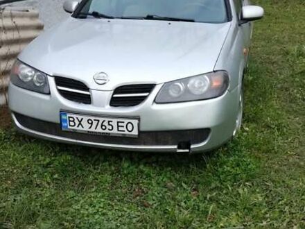 Серый Ниссан Альмера, объемом двигателя 1.5 л и пробегом 300 тыс. км за 3200 $, фото 1 на Automoto.ua