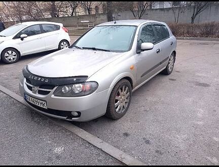 Серый Ниссан Альмера, объемом двигателя 18 л и пробегом 280 тыс. км за 4000 $, фото 1 на Automoto.ua