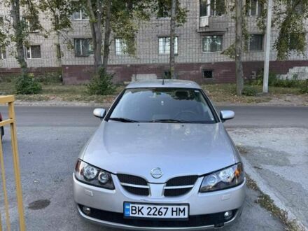 Серый Ниссан Альмера, объемом двигателя 1.8 л и пробегом 254 тыс. км за 4500 $, фото 1 на Automoto.ua