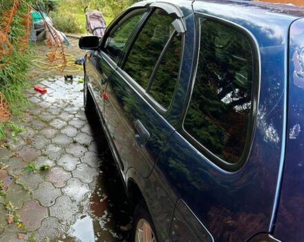 Синий Ниссан Альмера, объемом двигателя 1.4 л и пробегом 310 тыс. км за 1550 $, фото 2 на Automoto.ua