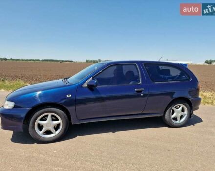 Синій Ніссан Альмера, об'ємом двигуна 1.4 л та пробігом 312 тис. км за 2050 $, фото 5 на Automoto.ua