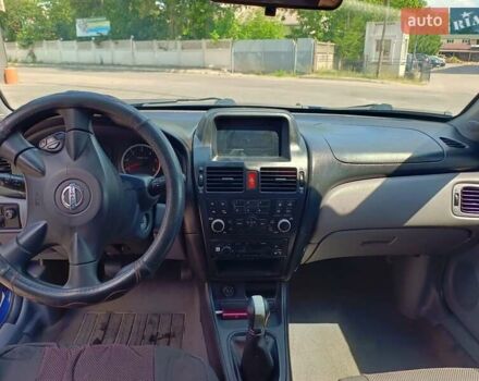 Синий Ниссан Альмера, объемом двигателя 1.5 л и пробегом 235 тыс. км за 3800 $, фото 17 на Automoto.ua