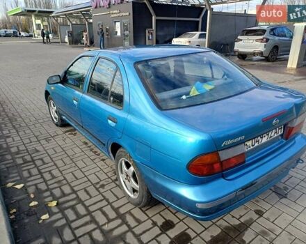 Синий Ниссан Альмера, объемом двигателя 1.6 л и пробегом 289 тыс. км за 2000 $, фото 3 на Automoto.ua