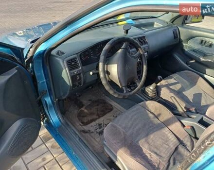 Синий Ниссан Альмера, объемом двигателя 1.6 л и пробегом 289 тыс. км за 2000 $, фото 6 на Automoto.ua