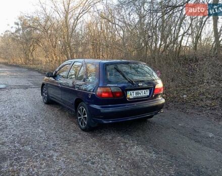 Синий Ниссан Альмера, объемом двигателя 1.4 л и пробегом 263 тыс. км за 1900 $, фото 2 на Automoto.ua