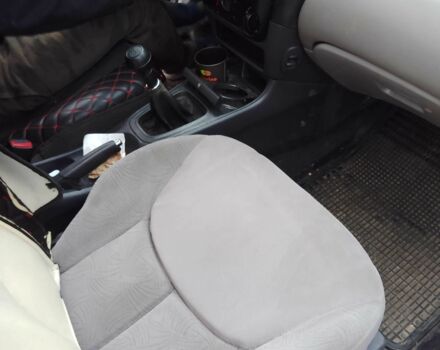 Синій Ніссан Альмера, об'ємом двигуна 1.4 л та пробігом 158 тис. км за 3500 $, фото 7 на Automoto.ua