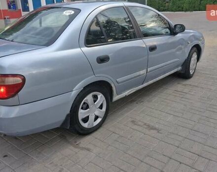 Синий Ниссан Альмера, объемом двигателя 1.8 л и пробегом 290 тыс. км за 2900 $, фото 4 на Automoto.ua