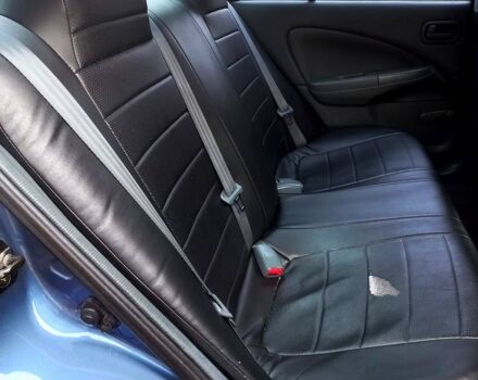 Синій Ніссан Альмера, об'ємом двигуна 1.6 л та пробігом 333 тис. км за 3800 $, фото 4 на Automoto.ua