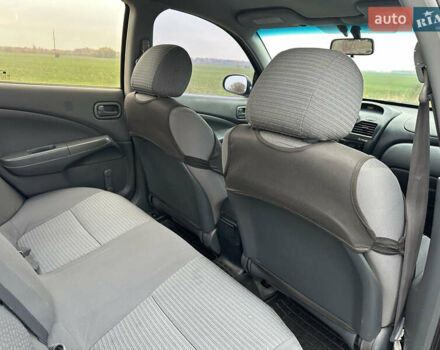 Синий Ниссан Альмера, объемом двигателя 1.6 л и пробегом 236 тыс. км за 5000 $, фото 28 на Automoto.ua