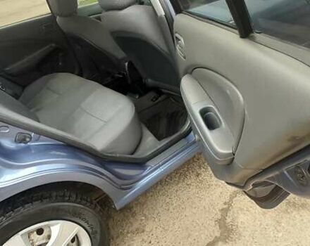 Синий Ниссан Альмера, объемом двигателя 1.6 л и пробегом 280 тыс. км за 3400 $, фото 12 на Automoto.ua