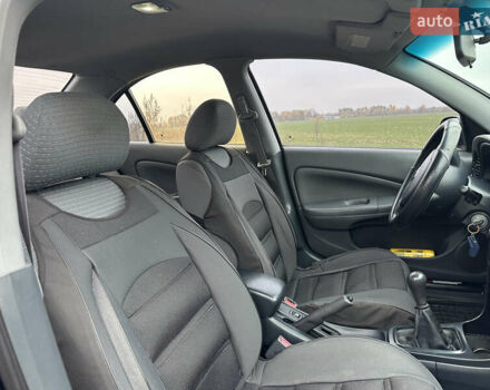 Синий Ниссан Альмера, объемом двигателя 1.6 л и пробегом 236 тыс. км за 5000 $, фото 31 на Automoto.ua