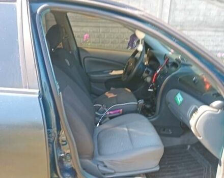 Синий Ниссан Альмера, объемом двигателя 1.6 л и пробегом 310 тыс. км за 3300 $, фото 2 на Automoto.ua