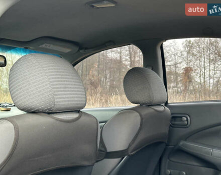 Синий Ниссан Альмера, объемом двигателя 1.6 л и пробегом 236 тыс. км за 4900 $, фото 19 на Automoto.ua