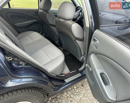 Синий Ниссан Альмера, объемом двигателя 1.6 л и пробегом 236 тыс. км за 5000 $, фото 25 на Automoto.ua