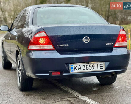 Синий Ниссан Альмера, объемом двигателя 1.6 л и пробегом 225 тыс. км за 3999 $, фото 7 на Automoto.ua