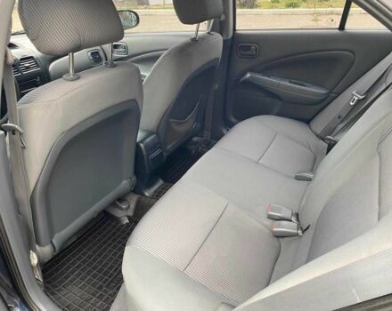 Синий Ниссан Альмера, объемом двигателя 1.6 л и пробегом 98 тыс. км за 5850 $, фото 12 на Automoto.ua