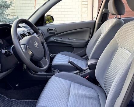 Синій Ніссан Альмера, об'ємом двигуна 1.6 л та пробігом 21 тис. км за 7900 $, фото 5 на Automoto.ua