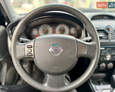 Синій Ніссан Альмера, об'ємом двигуна 1.6 л та пробігом 254 тис. км за 6300 $, фото 3 на Automoto.ua