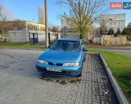Синій Ніссан Альмера, об'ємом двигуна 1.6 л та пробігом 289 тис. км за 2000 $, фото 1 на Automoto.ua