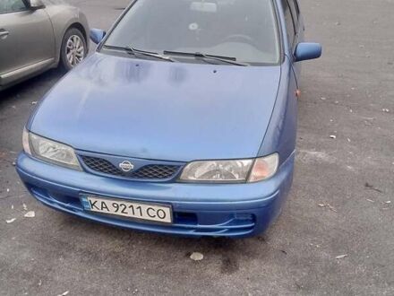 Синій Ніссан Альмера, об'ємом двигуна 1.39 л та пробігом 330 тис. км за 2100 $, фото 1 на Automoto.ua