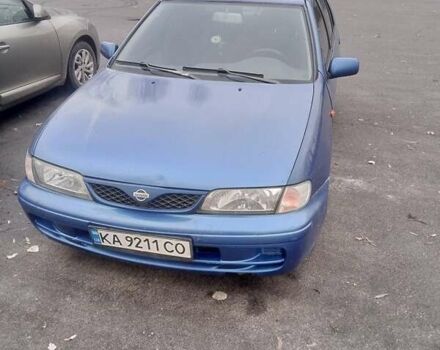Синий Ниссан Альмера, объемом двигателя 1.39 л и пробегом 330 тыс. км за 2100 $, фото 1 на Automoto.ua