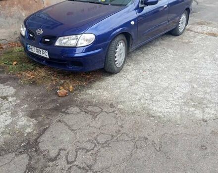 Синий Ниссан Альмера, объемом двигателя 2.2 л и пробегом 330 тыс. км за 3300 $, фото 1 на Automoto.ua