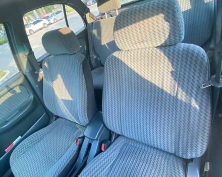 Зелений Ніссан Альмера, об'ємом двигуна 1.4 л та пробігом 275 тис. км за 4000 $, фото 3 на Automoto.ua