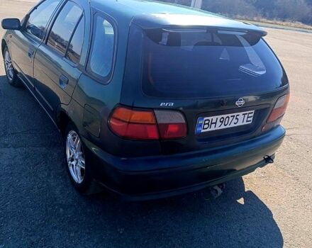 Зелений Ніссан Альмера, об'ємом двигуна 1.4 л та пробігом 400 тис. км за 2200 $, фото 1 на Automoto.ua