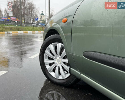 Зеленый Ниссан Альмера, объемом двигателя 1.5 л и пробегом 270 тыс. км за 3700 $, фото 10 на Automoto.ua