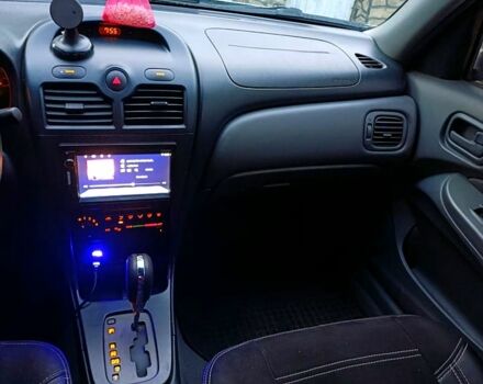 Зеленый Ниссан Альмера, объемом двигателя 1.6 л и пробегом 200 тыс. км за 6000 $, фото 1 на Automoto.ua