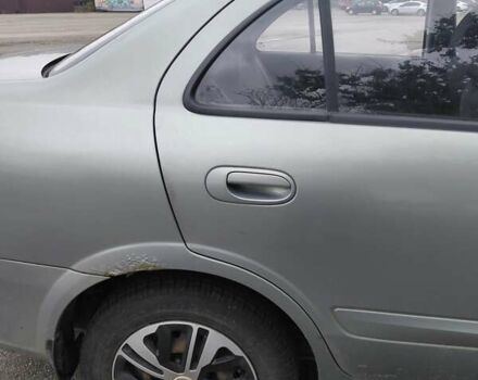 Зеленый Ниссан Альмера, объемом двигателя 1.6 л и пробегом 233 тыс. км за 3700 $, фото 4 на Automoto.ua