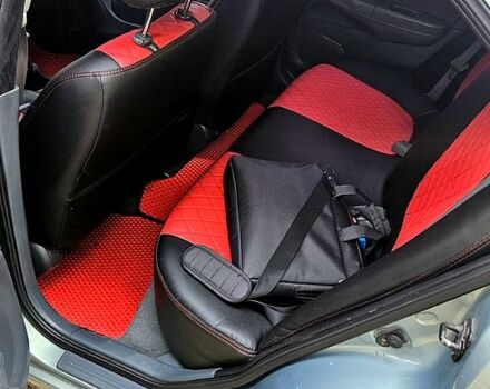 Зеленый Ниссан Альмера, объемом двигателя 1.6 л и пробегом 167 тыс. км за 4500 $, фото 6 на Automoto.ua