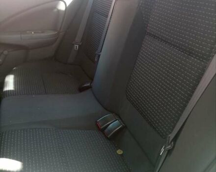 Зеленый Ниссан Альмера, объемом двигателя 1.6 л и пробегом 200 тыс. км за 4200 $, фото 5 на Automoto.ua